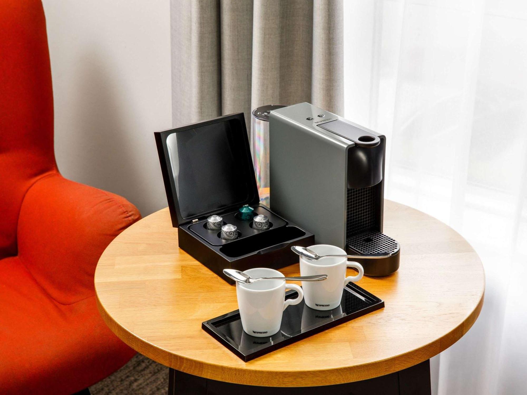 Mercure North Hotel 4*