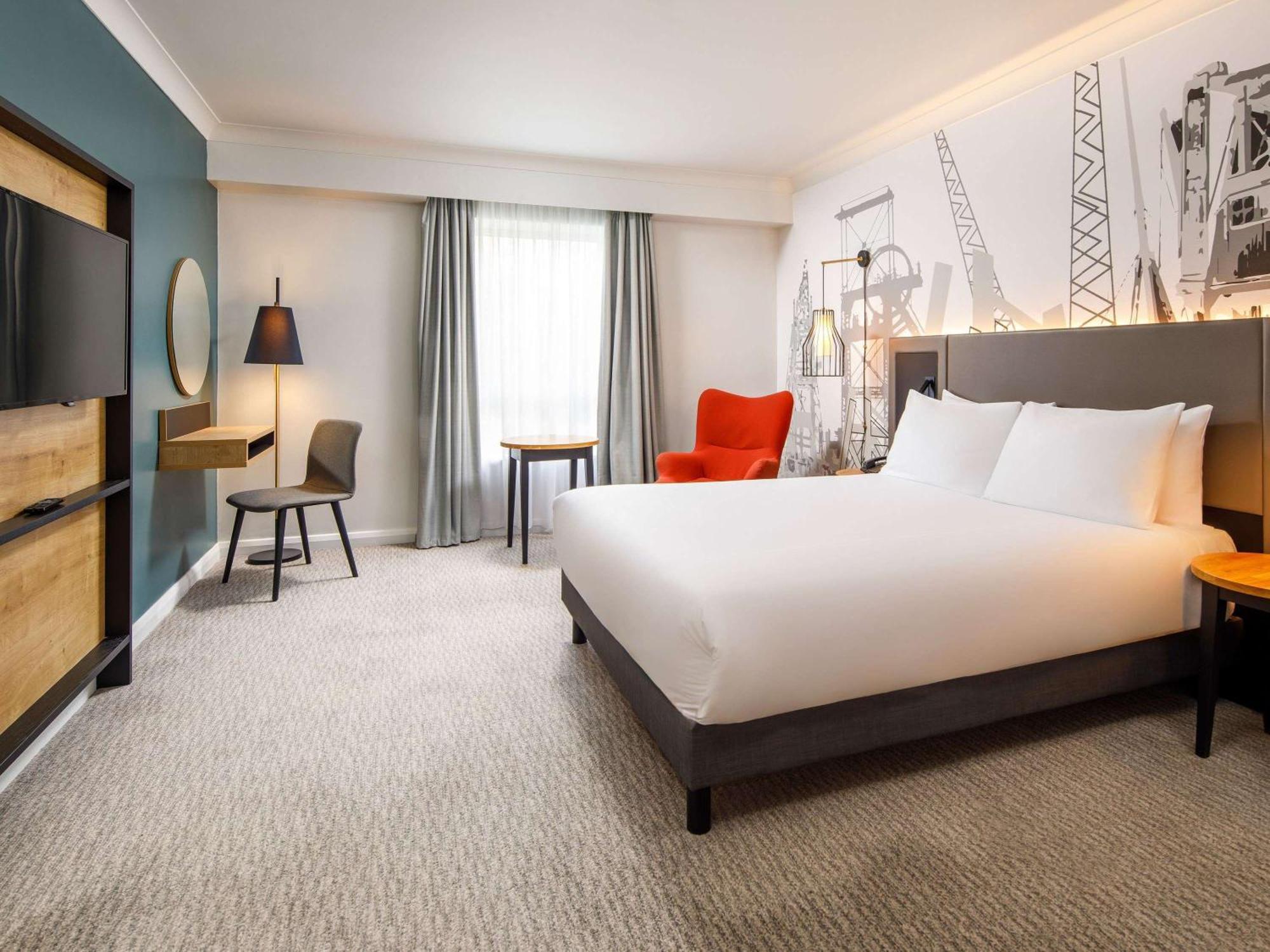 Hotel Mercure North 4*