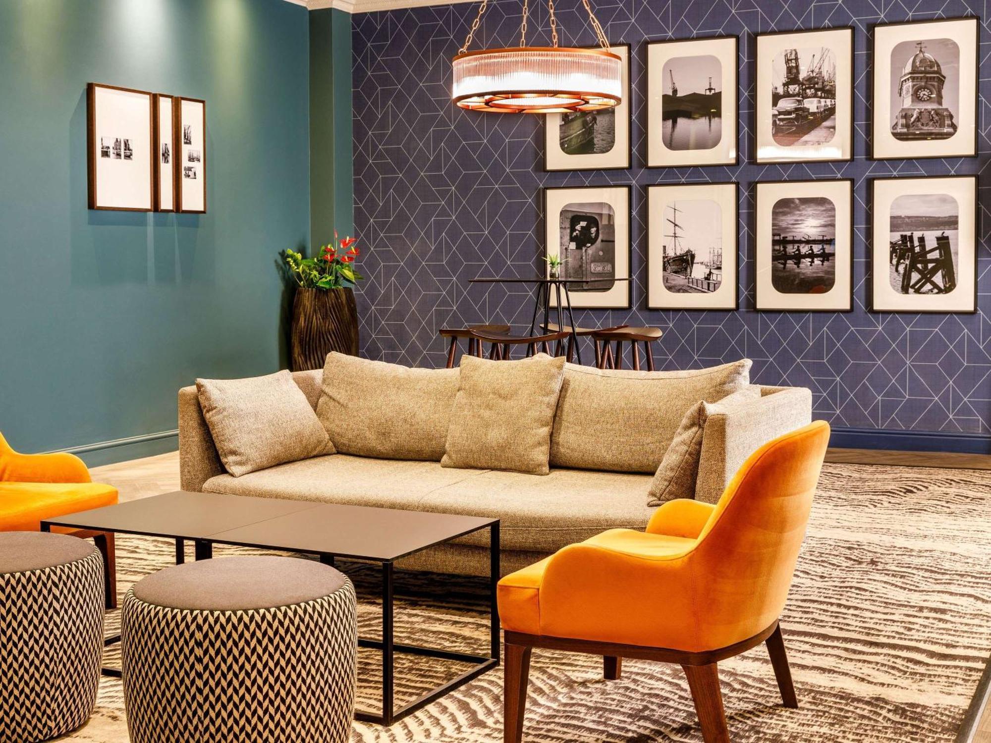 Mercure North